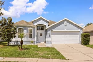 333 Higher Combe Dr, DAVENPORT