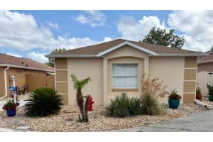 1140 BERNARDO BOULEVARD, LADY LAKE, FL 32159 - MLS#MFRG5111659
