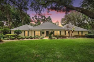 33746 Spring Dr, LEESBURG