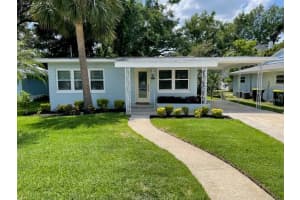 624 Fifth St, CLERMONT