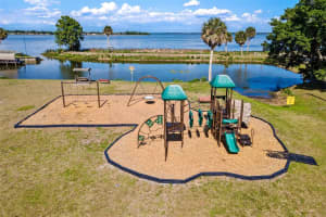 911 BEVERLY HARBORS DRIVE, LEESBURG, FL 34748 - MLS#MFRG5111774