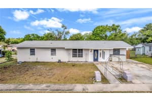 1020 COBBLESTONE AVENUE, DELTONA, FL 32725 - MLS#MFRG5111876
