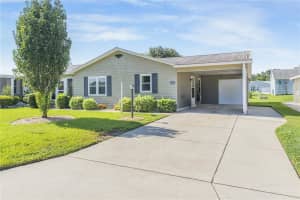 1114 PARADISE DRIVE, LADY LAKE, FL 32159 - MLS#MFRG5111947