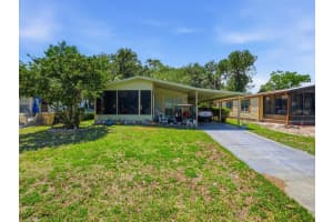 320 WESTWOOD DRIVE, LEESBURG, FL 34748 - MLS#MFRG5111977