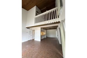 2010 CORNER LAKE DRIVE, HAINES CITY, FL 33844 - MLS#MFRG5111990