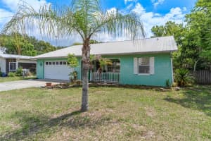 1 BONAIRE PLACE, UMATILLA, FL 32784 - MLS#MFRG5112063