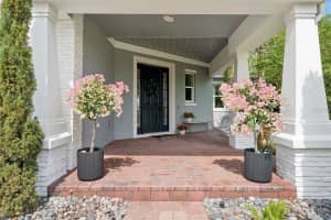 1216 HULL ISLAND DRIVE, OAKLAND, FL 34787 - MLS#MFRG5112107