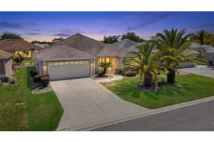 934 Moses Loop, THE VILLAGES