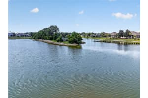 2327 WAKEFIELD WAY, MOUNT DORA, FL 32757 - MLS#MFRG5112193