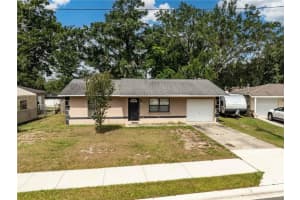 805 PLEASANTDALE DRIVE, WILDWOOD, FL 34785 - MLS#MFRG5112219