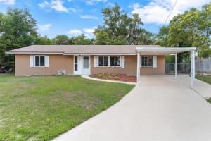 803 CAROL COURT, TAVARES, FL 32778 - MLS#MFRG5112392