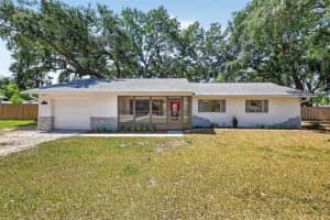 60 Outlook St, UMATILLA 60 Outlook St, UMATILLA