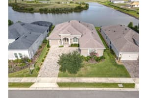 8461 Bridgeport Bay Cir, MOUNT DORA