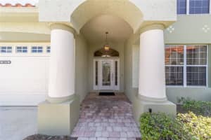 1074 AVENIDA SONOMA, LADY LAKE, FL 32159 - MLS#MFRG5112559
