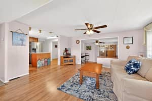 31643 HOWARD STREET, TAVARES, FL 32778 - MLS#MFRG5112594
