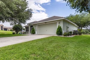 3370 SAINT LUCIA CT, TAVARES, FL 32778 - MLS#MFRG5112621