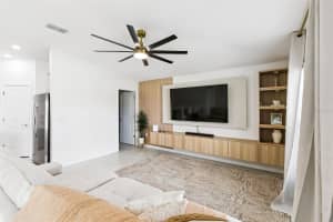1949 HEART LAKE DRIVE, GROVELAND, FL 34736 - MLS#MFRG5112745