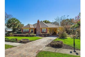 2390 SHERIDAN ROAD, MOUNT DORA, FL 32757 - MLS#MFRG5112778