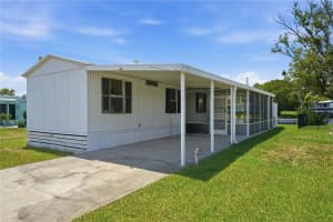 30107 GREEN BAY DRIVE, TAVARES, FL 32778 - MLS#MFRG5112841