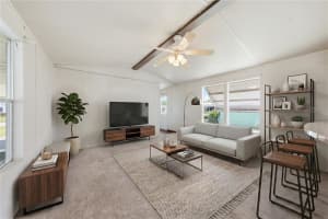 30107 GREEN BAY DRIVE, TAVARES, FL 32778 - MLS#MFRG5112841