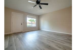 488 ROSEWOOD LANE, TAVARES, FL 32778 - MLS#MFRG5112851