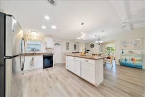 926 SAINT ANDREWS BOULEVARD, LADY LAKE, FL 32159 - MLS#MFRG5112942