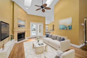 137 MADRONA DRIVE, EUSTIS, FL 32726 - MLS#MFRG5112945