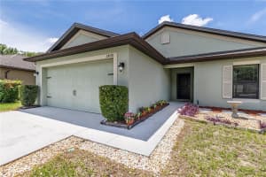 2428 BEXLEY DRIVE, TAVARES, FL 32778 - MLS#MFRG5113143
