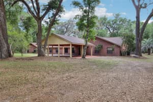 2685 CR 564, BUSHNELL, FL 33513 - MLS#MFRG5113153