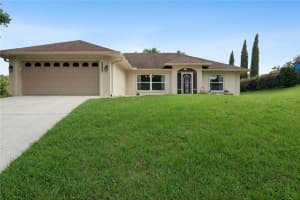 11710 GRAND BAY BLVD, CLERMONT, FL 34711 - MLS#MFRG5113185