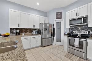 1028 GREEN GATE BOULEVARD, GROVELAND, FL 34736 - MLS#MFRG5113258
