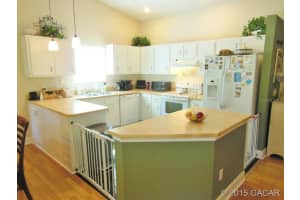 8552 NW 35th Ln, Gainesville, FL 32606, Sold 01/15/16