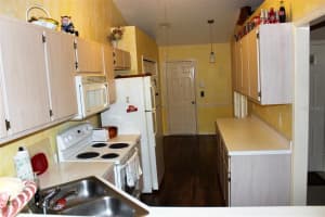 5155 SW 9th Ln, Gainesville, FL 32607, Sold 03/17/17