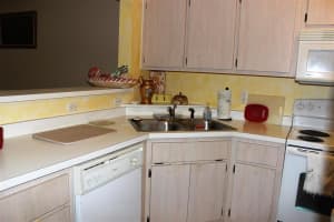 5155 SW 9th Ln, Gainesville, FL 32607, Sold 03/17/17