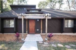 9423 NW 6th Pl, Gainesville, FL 32607, Sold 03/30/17