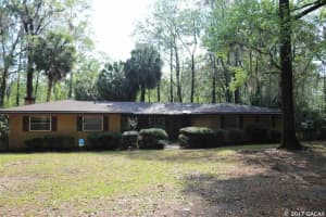 1005 NW 94th St, Gainesville, FL 32606, Sold 05/22/17