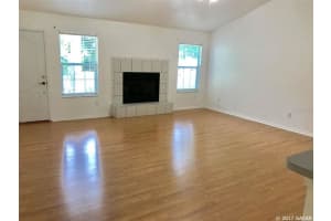 8102 SW 64th Pl, Gainesville, FL 32608, Sold 09/29/17