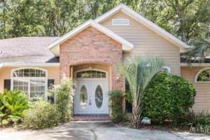 8214 SW 16th Pl, Gainesville, FL 32607, Sold 02/27/18
