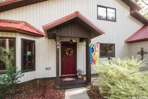 9311 NW 15th Pl, Gainesville, FL 32606, Sold 11/28/17