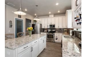 9939 NW 19th Rd, Gainesville, FL 32606, Sold 12/07/17