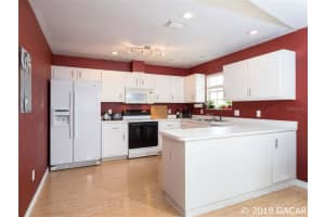 8542 NW 35th Ln, Gainesville, FL 32606, Sold 04/11/18