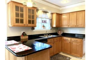 8334 NW 36 Ave, Gainesville, FL 32606, Sold 06/29/18