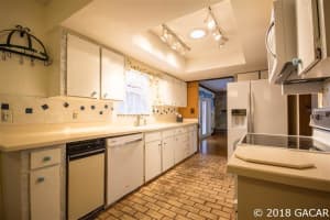 713 NW 94th Terrace, Gainesville, FL 32607, Sold 09/28/18