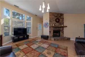 6126 NW 44th Pl, Gainesville, FL 32606, Sold 04/12/19