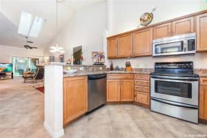 850 SW 51 Way, Gainesville, FL 32607, Sold 04/23/19