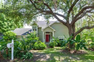 8620 NW 35th Ln, Gainesville, FL 32606, Sold 08/28/19
