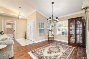 10011 NW 12th Ln, Gainesville, FL 32606, Sold 01/10/20
