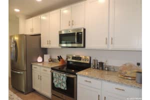 897 N W 250 Dr, Newberry, FL 32669, Sold 08/10/20