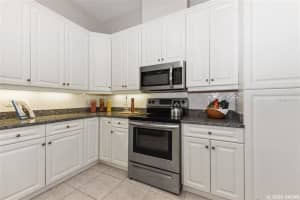 8328 SW 10th Pl, Gainesville, FL 32607, Sold 03/03/20