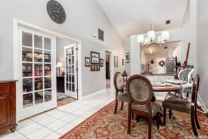 884 SW 51 Way, Gainesville, FL 32607, Sold 06/10/20